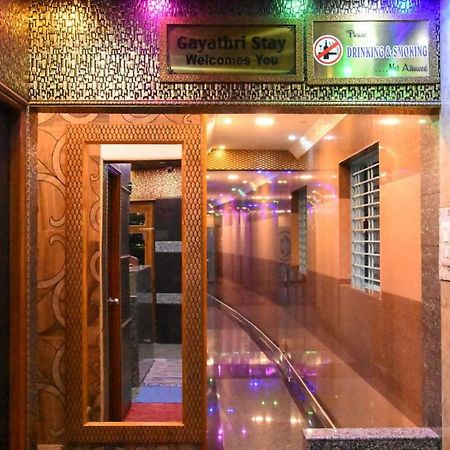 Gayathri Stay Канчипурам Экстерьер фото