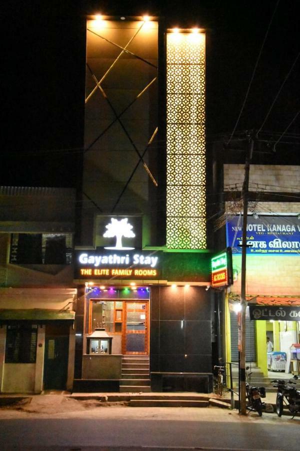 Gayathri Stay Канчипурам Экстерьер фото